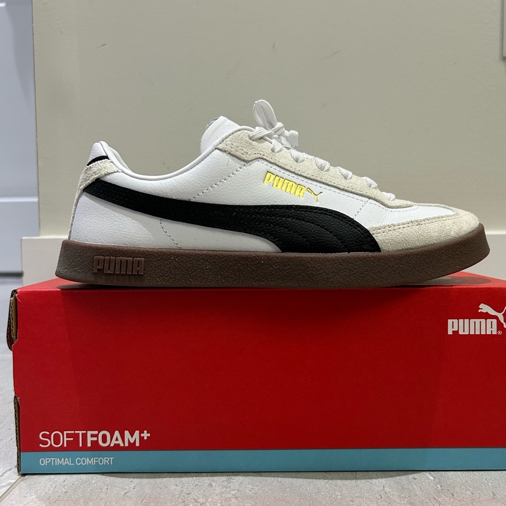 Puma White and Black Sneakers with Gold Logo